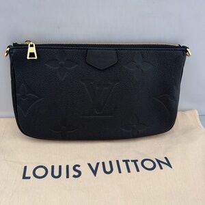 Louis Vuitton pochette large